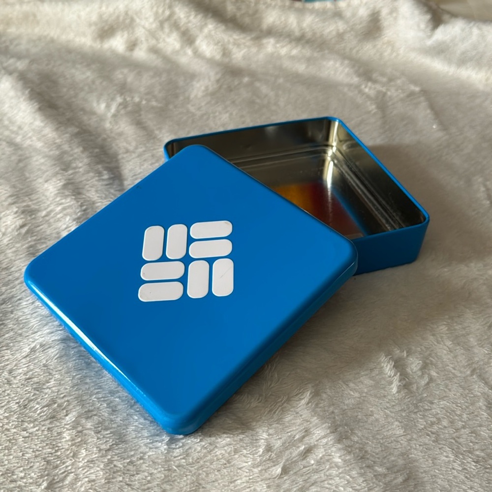 Columbia tin storage box